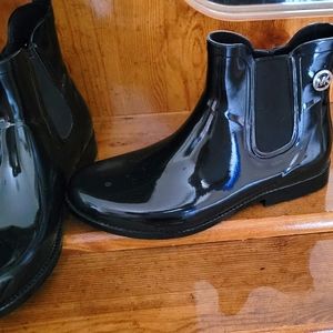 Rain boots